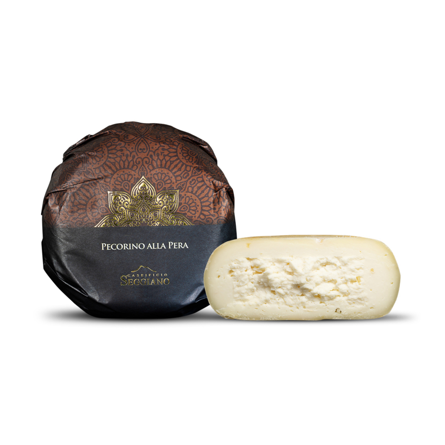 Pecorino with pear, sheep's milk cheese, Caseificio Seggiano